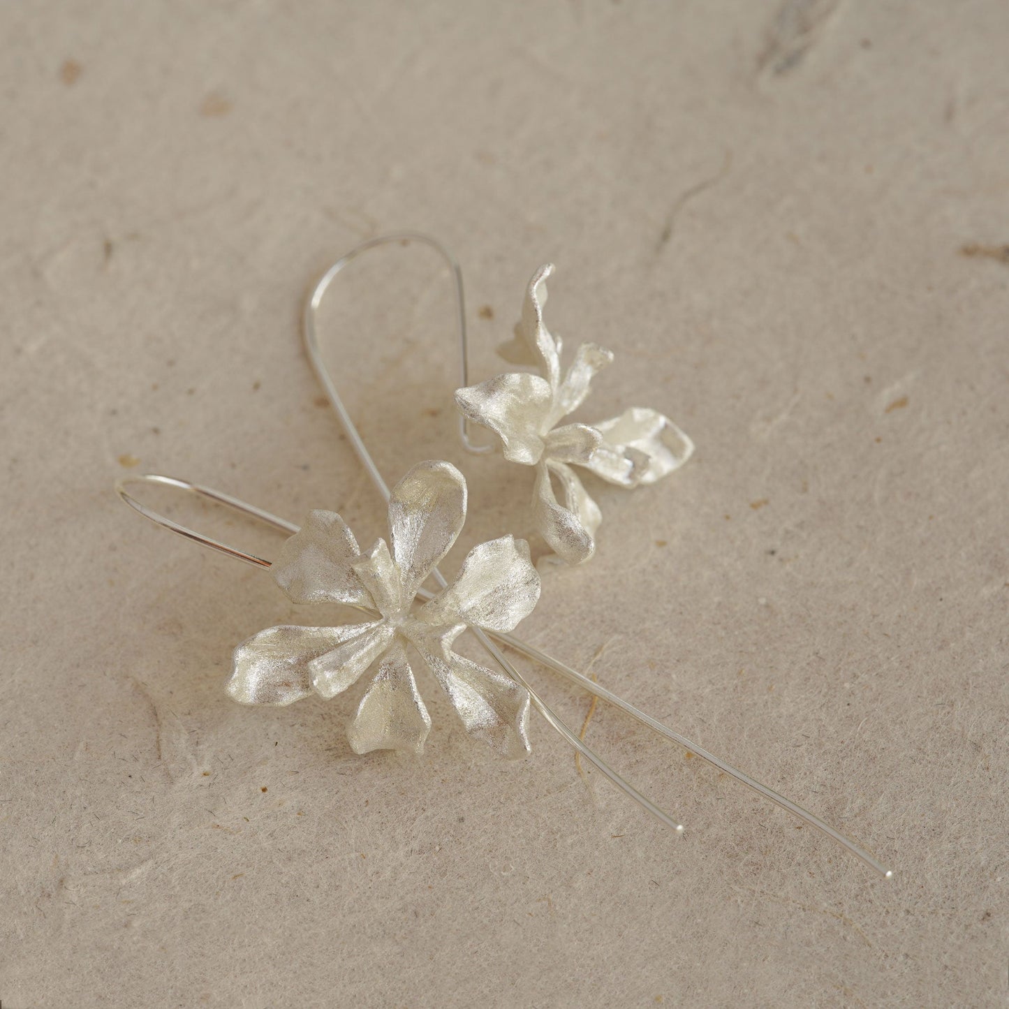 IRIS FLOWER DROP EARRINGS