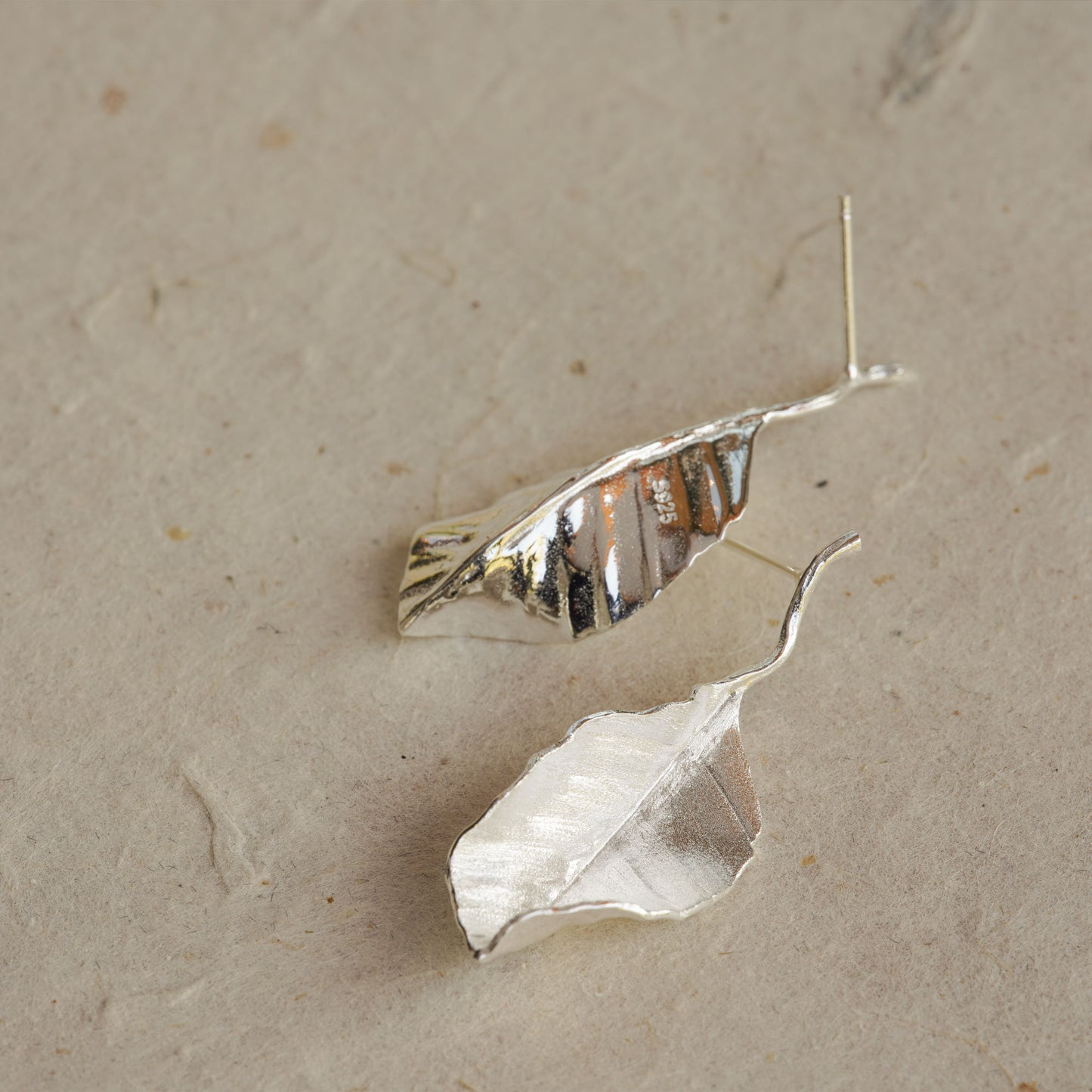 LEAF DROP EARRINGS