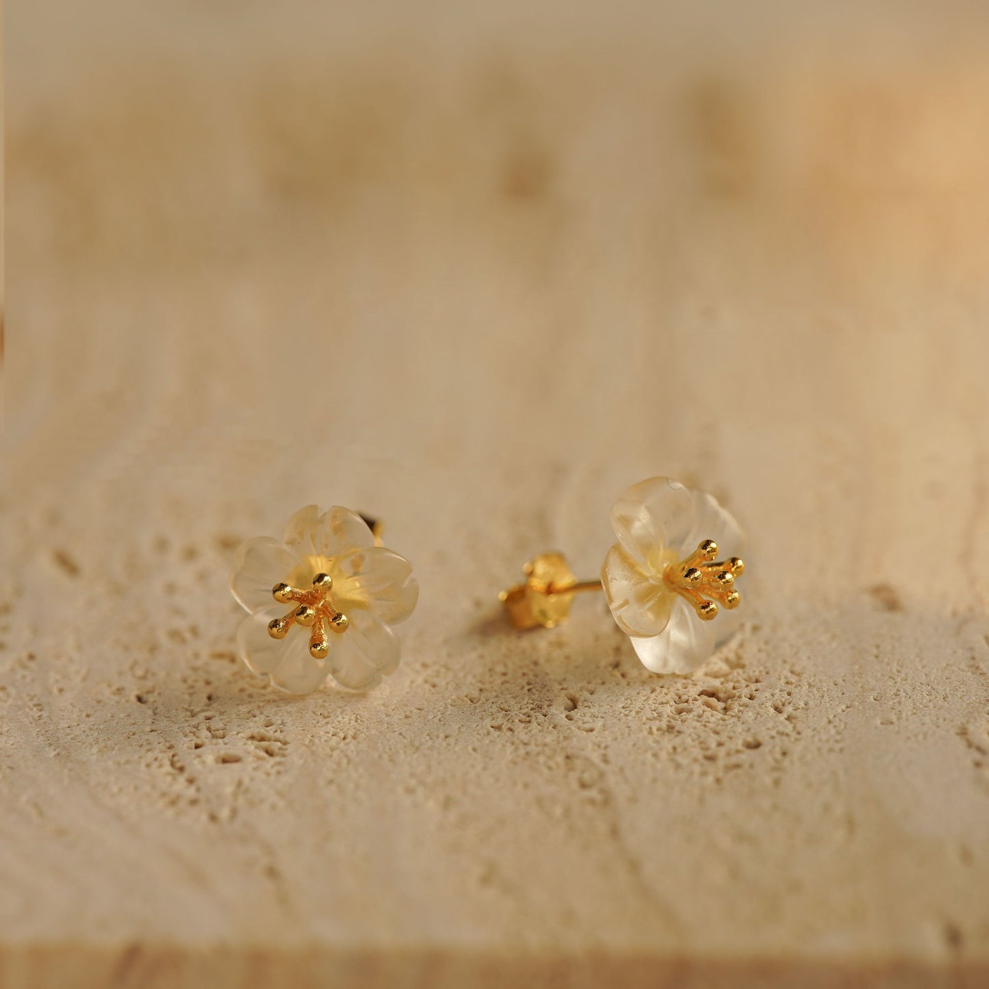 PEAR FLOWER EARRINGS