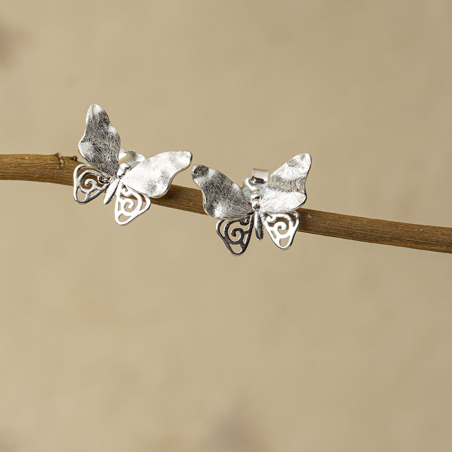 BUTTERFLY EARRINGS