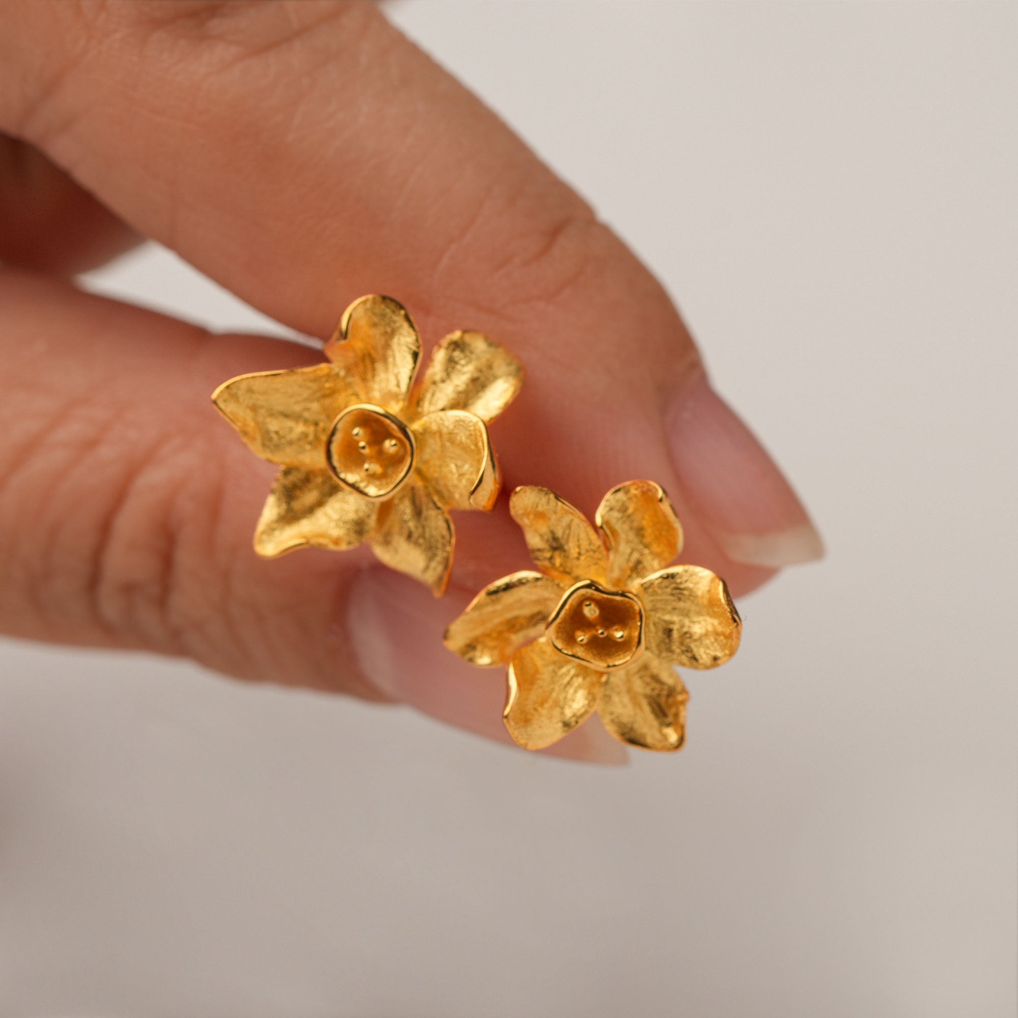 Daffodils flower earrings for March birth flower gift