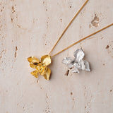 Nature inspired flower pendant necklace