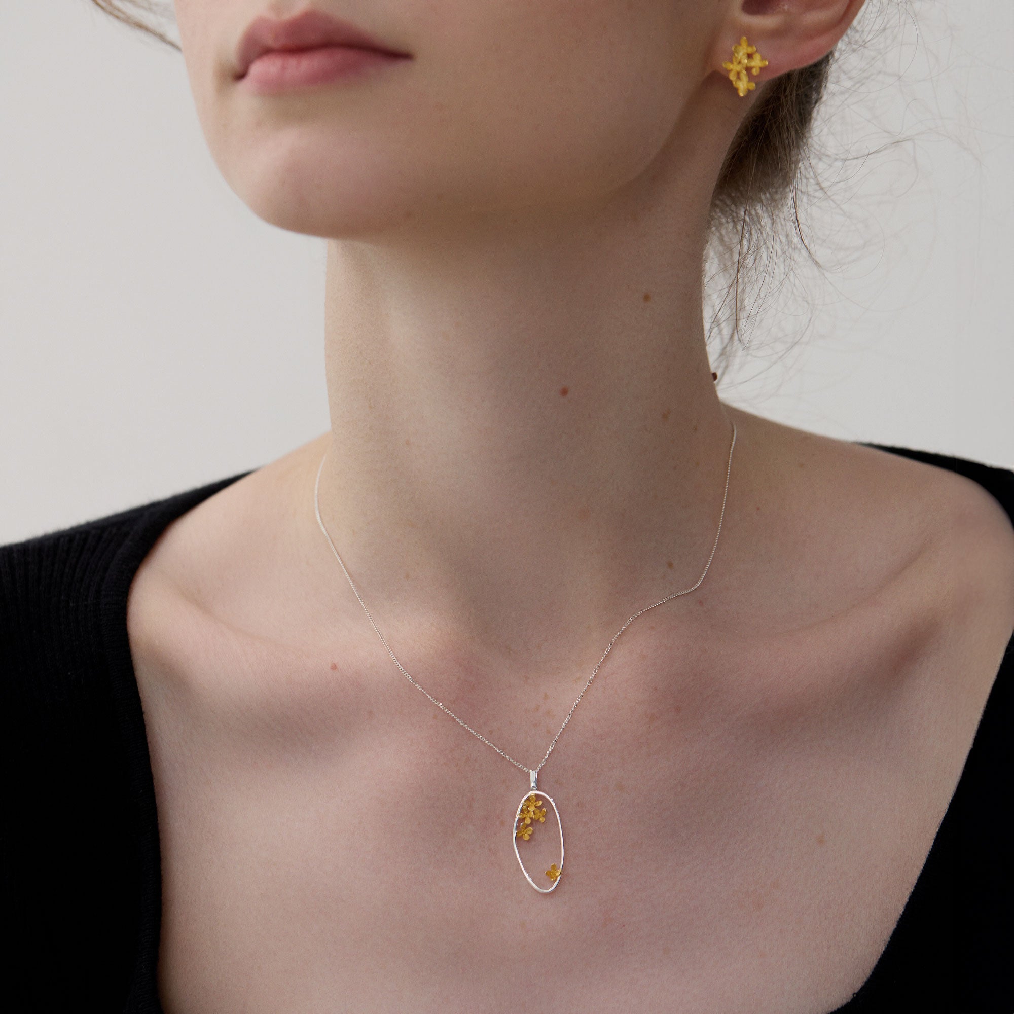 Osmanthus flower necklace with botanical pendant