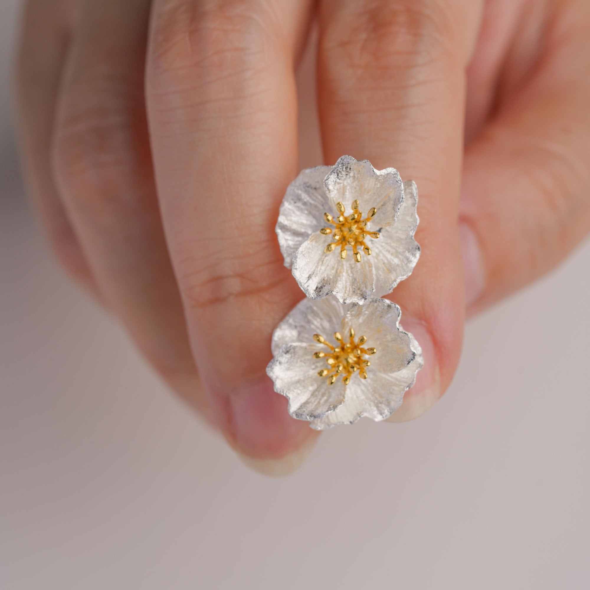 Poppy flower stud earrings floral jewelry