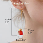 Present earrings size detail