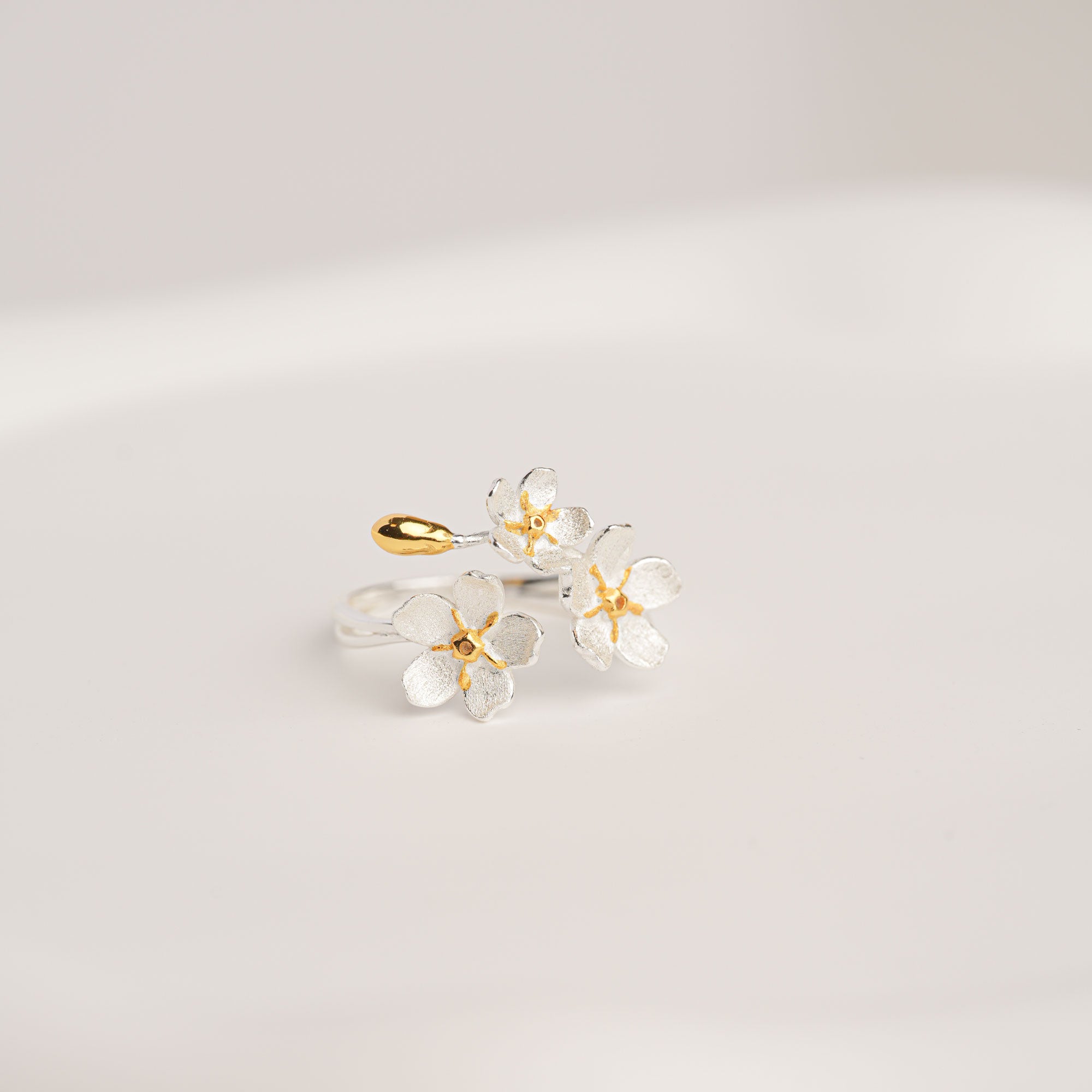 Silver forget-me-not flower ring product view