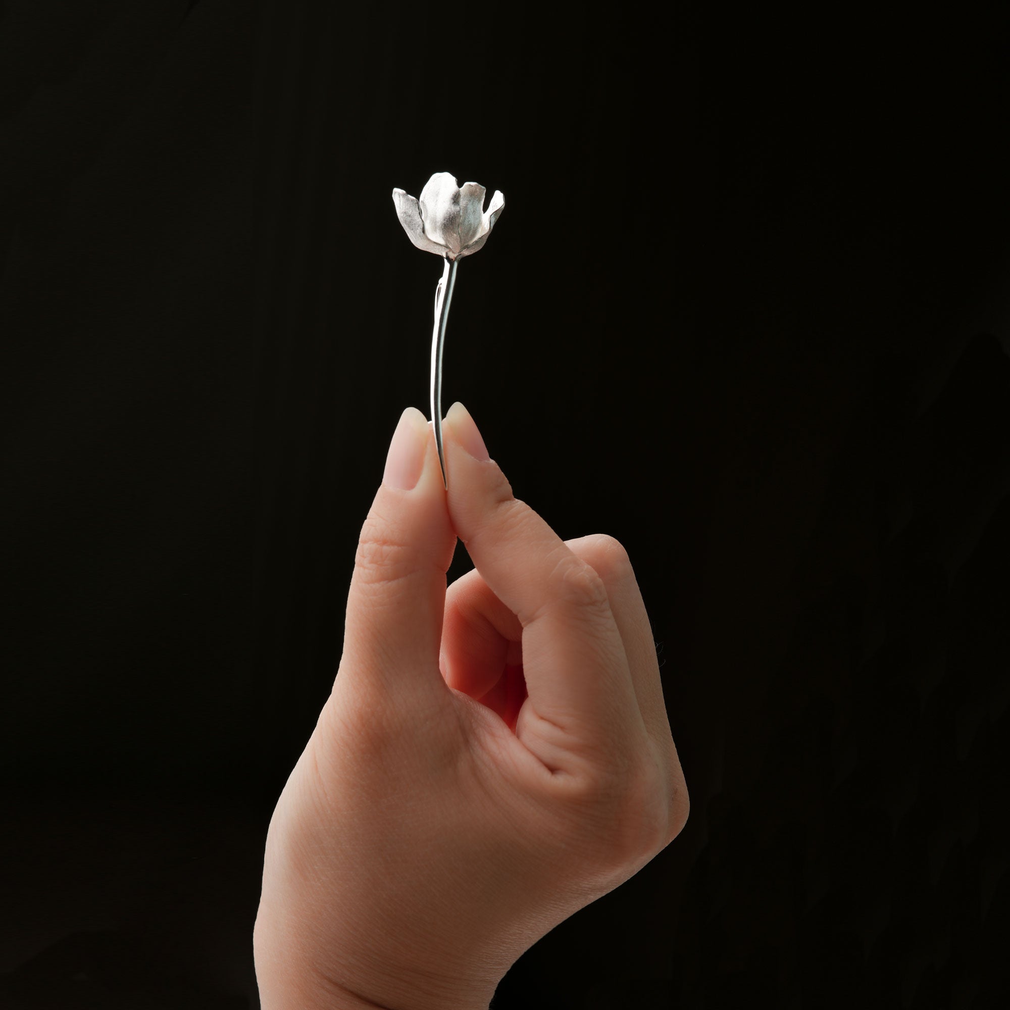 Tulip flower pin with botanical design