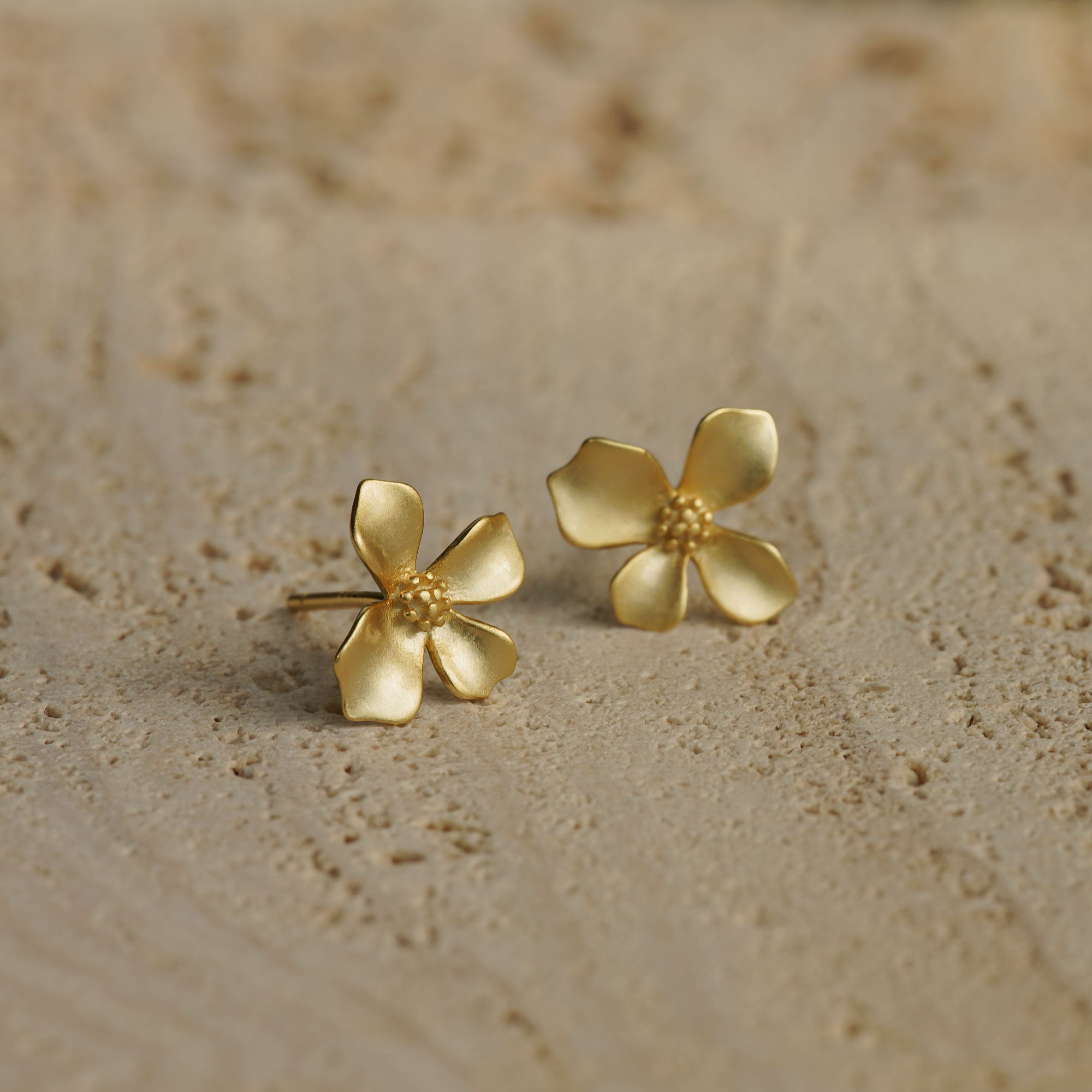 Gardenia flower earrings with delicate floral shape