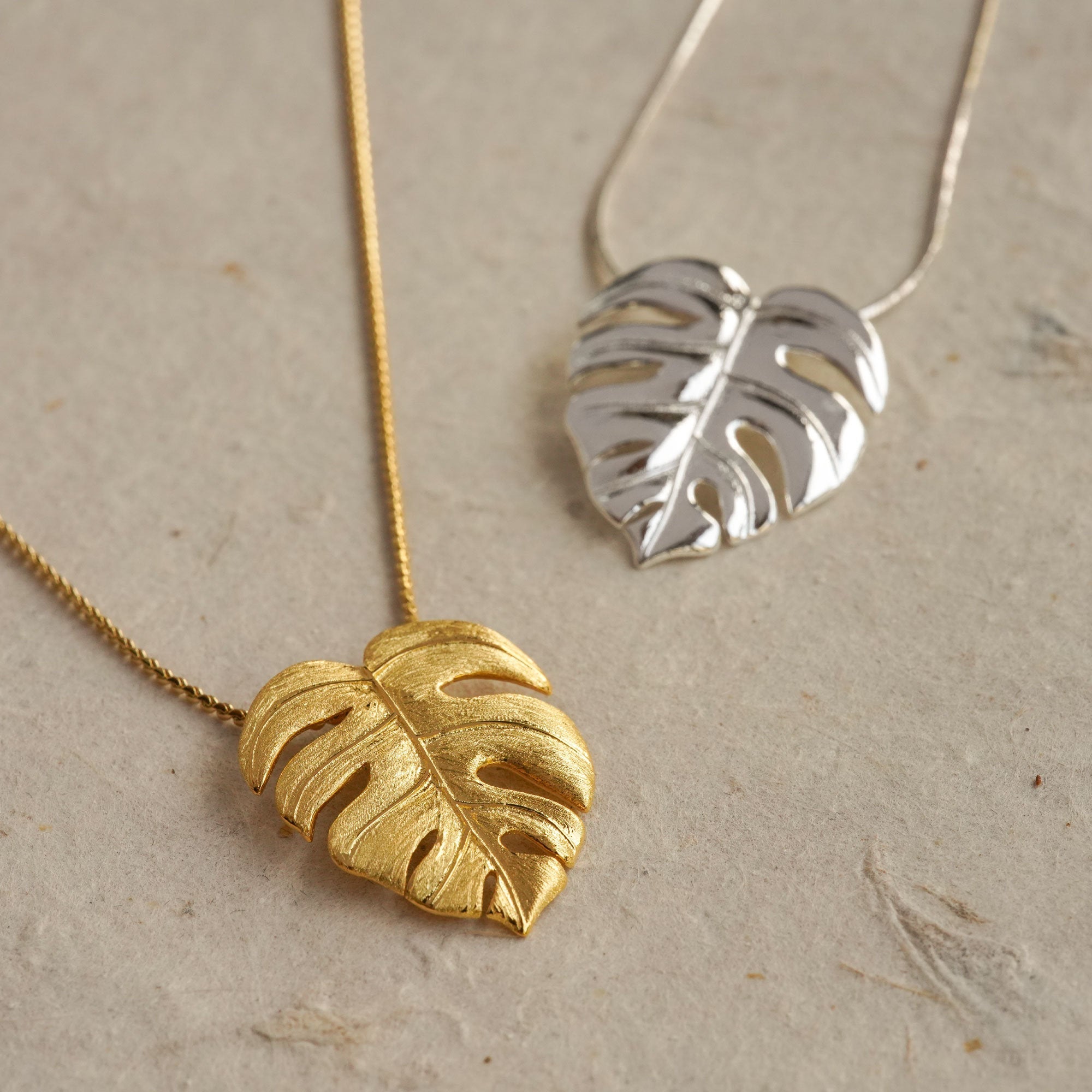 14K Pink Gold Monstera Leaf Pendant (Chain Sold Separately) – Makani Hawaii