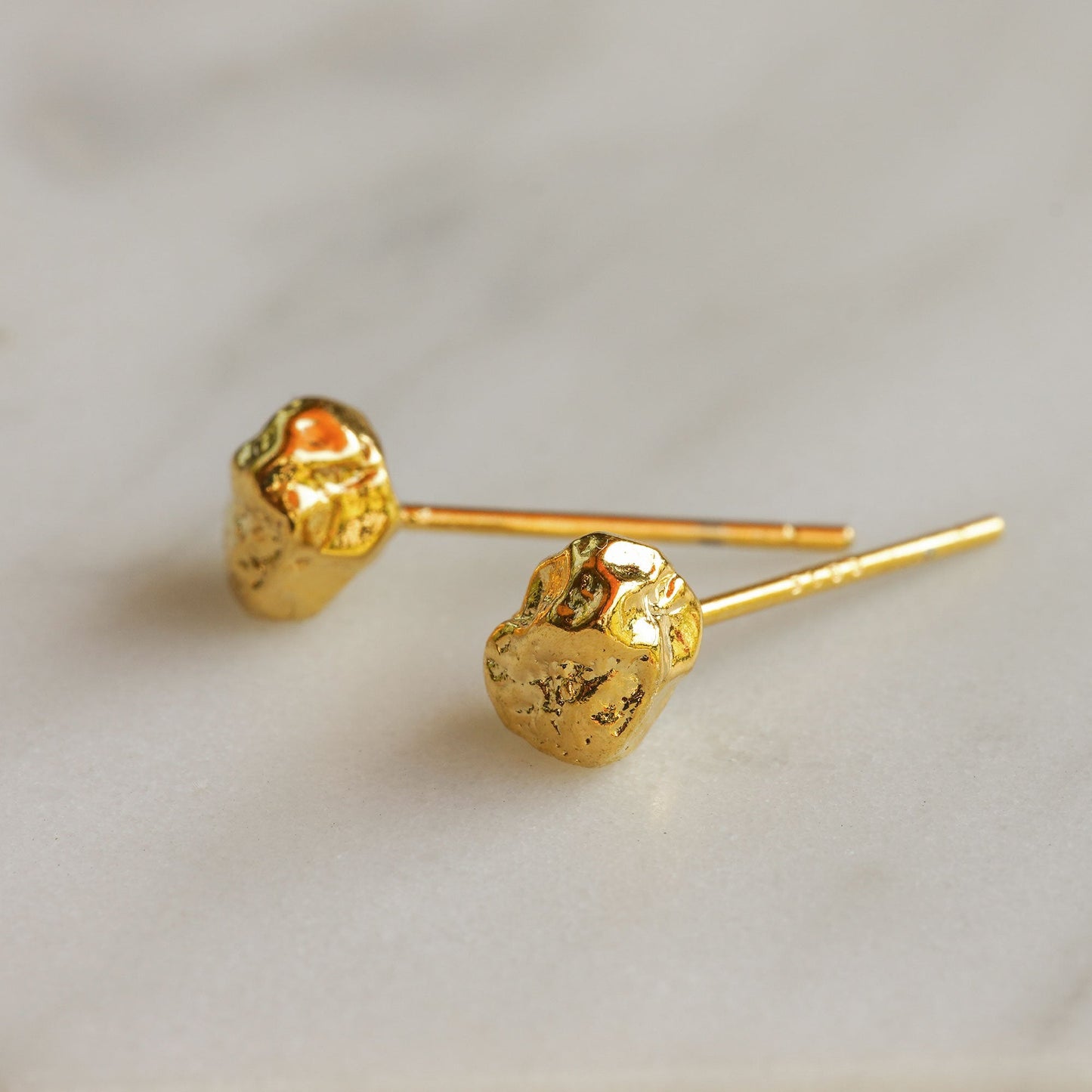 STONE EARRINGS