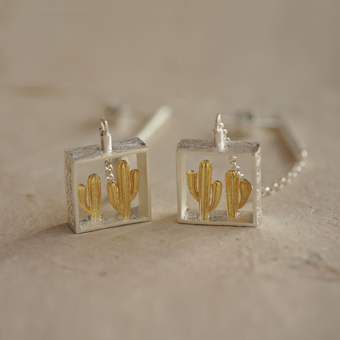 CACTUS EARRING