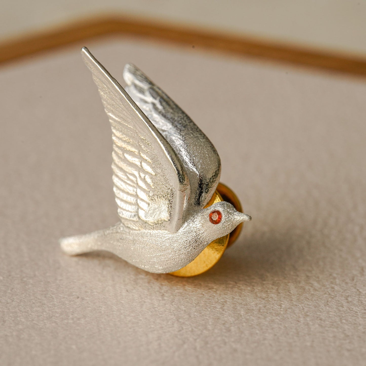 DOVE BROOCH