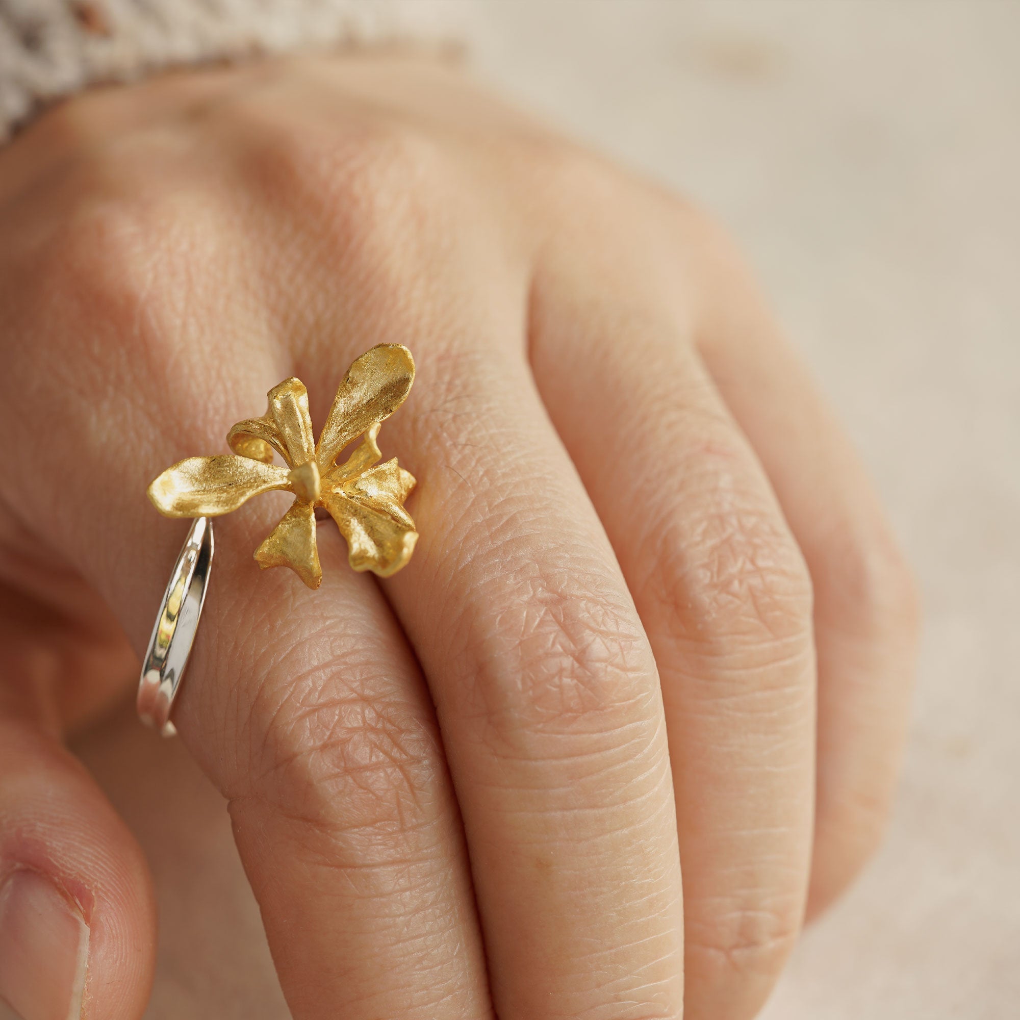 Iris floral ring with botanical petal design