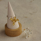 Iris floral ring with sculpted petal shape