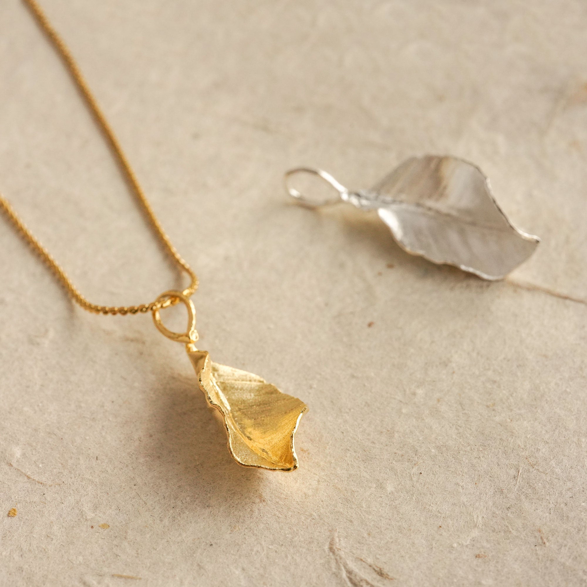 Leaf necklace with adjustable chain and nature inspired pendant