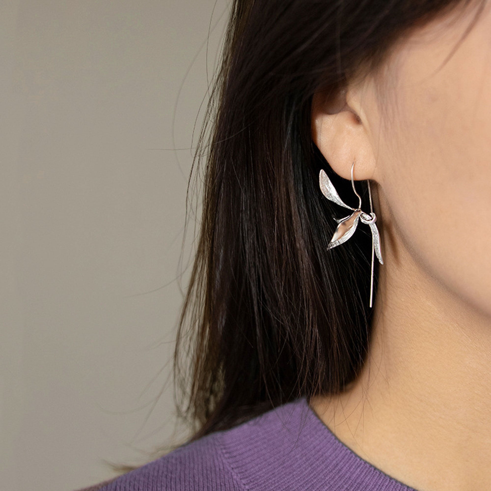 Orchid earrings with elegant floral silhouette